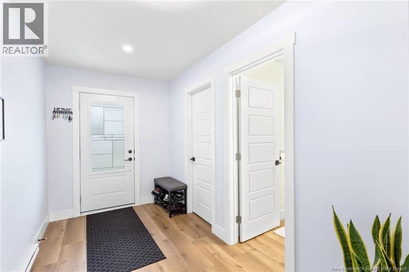 63 Winterberry Drive — photo 3 of 37