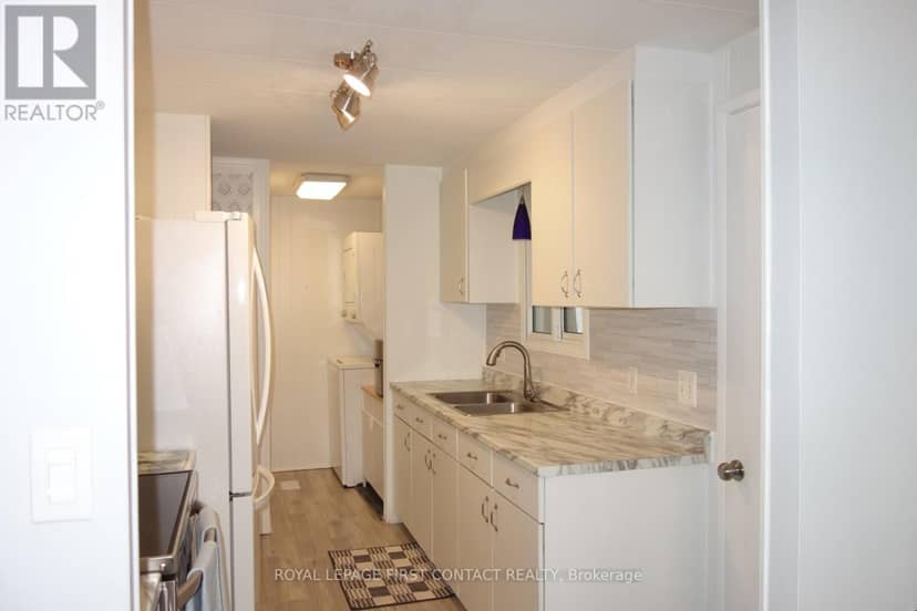 23 Mimosa Crescent — photo 10 of 23