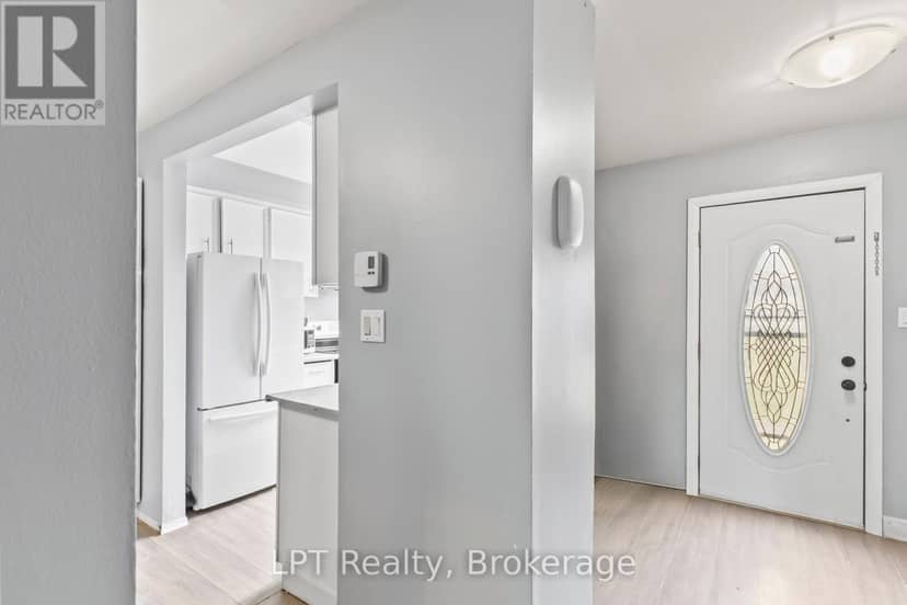4 - 4 Tiffany Place, Quinte West, photo 5
