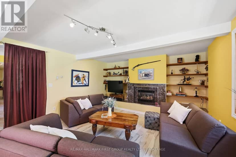 19 Dedrick Drive — photo 11 of 40