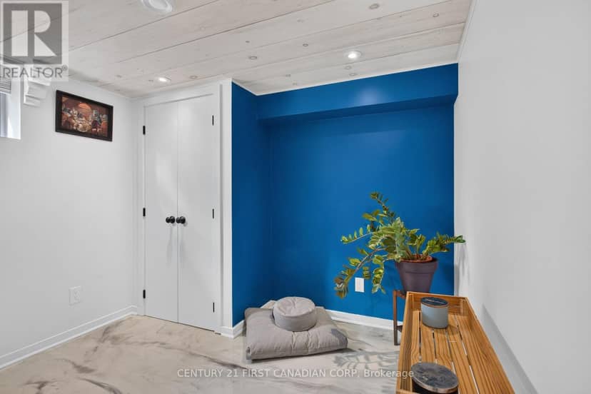 218 Vancouver Street — photo 27 of 40