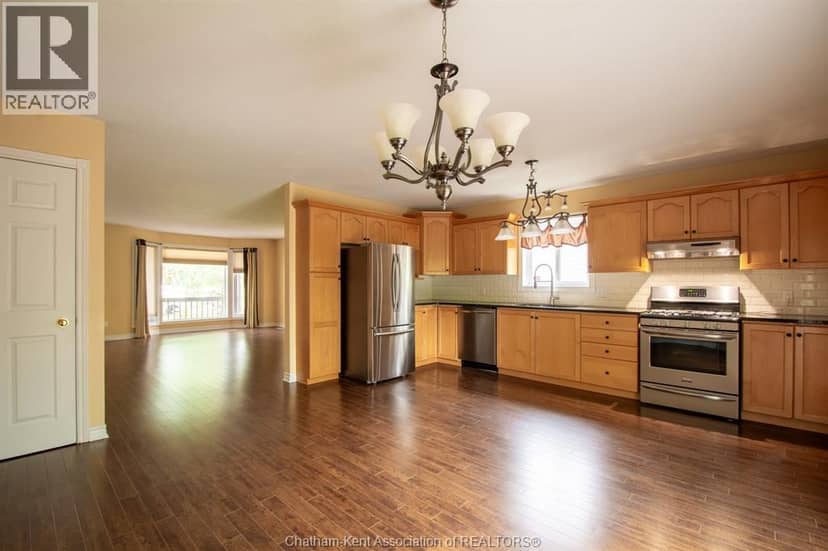 24 Churchill Park ROAD — photo 12 of 29