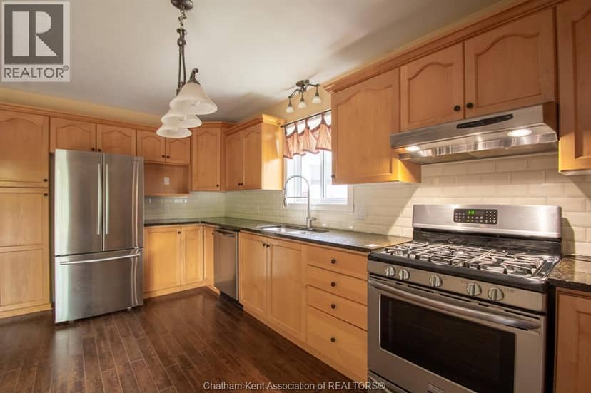 24 Churchill Park ROAD — photo 8 of 29