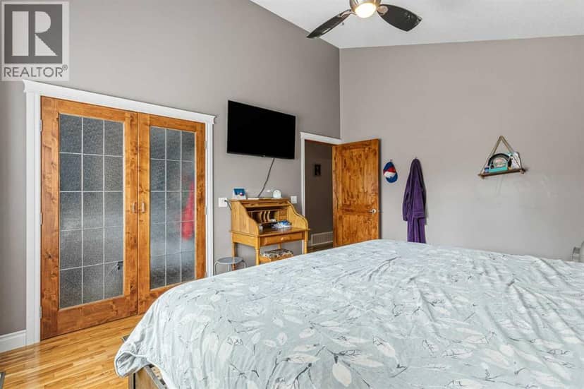 108 Walter Street — photo 33 of 40