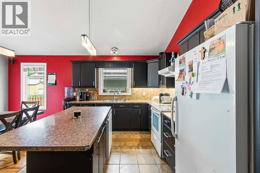 108 Walter Street — photo 20 of 40