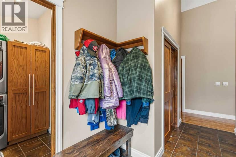 108 Walter Street — photo 17 of 40