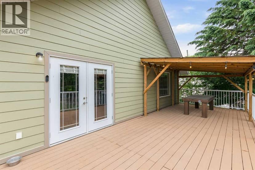 108 Walter Street — photo 15 of 40