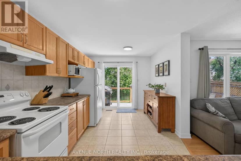 4223 Kelly Farm Drive — photo 9 of 40