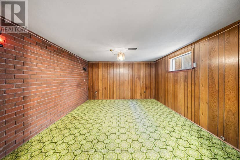 265 Horsham Avenue — photo 35 of 40