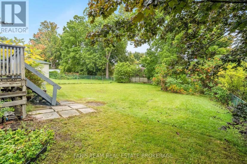 105 Barrie Street — photo 27 of 34