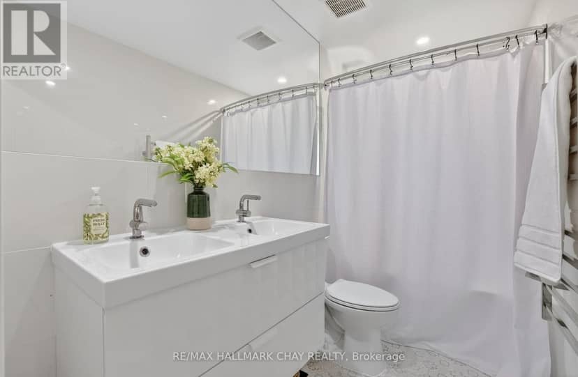 1587 Mount Albert Road — photo 19 of 40