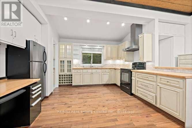 19 Old Pavillion Road, Caledon, photo 2