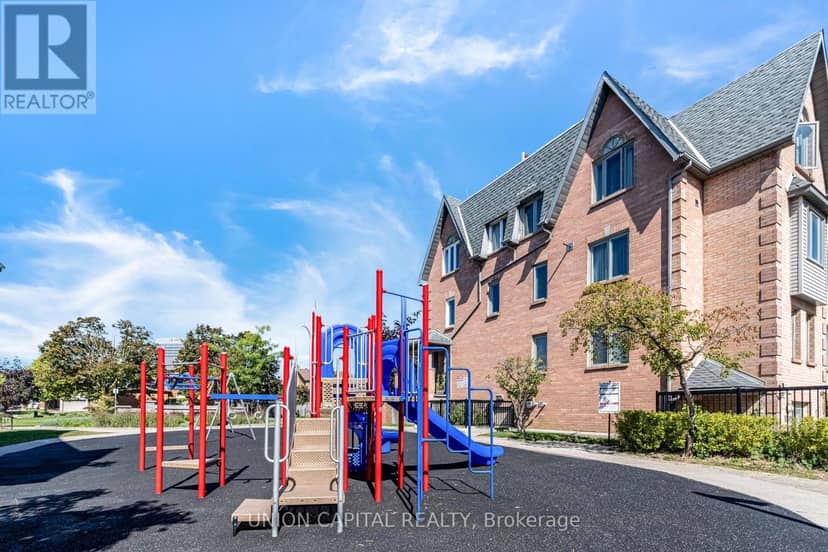 1002 - 75 Weldrick Road E — photo 3 of 21