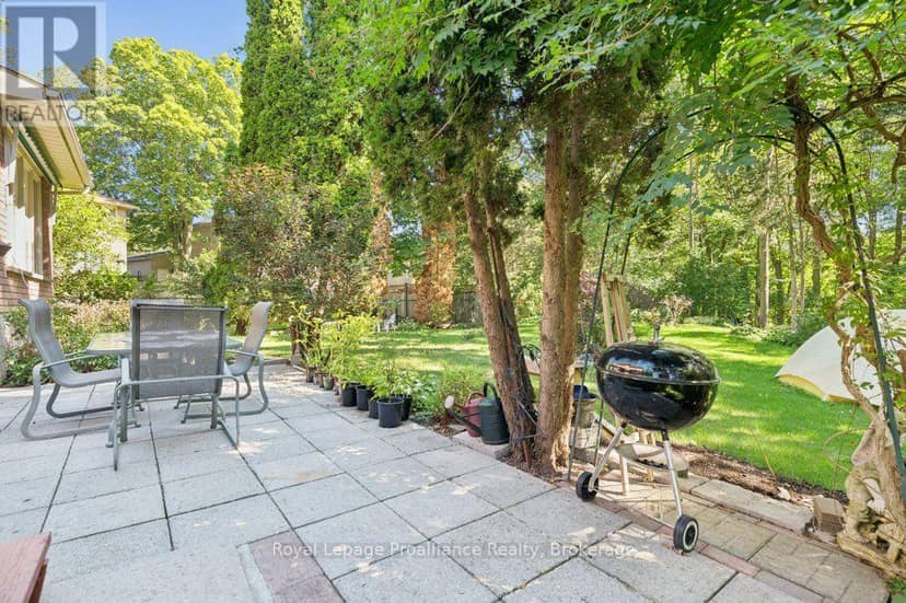 6 Bridlewood Lane — photo 38 of 40