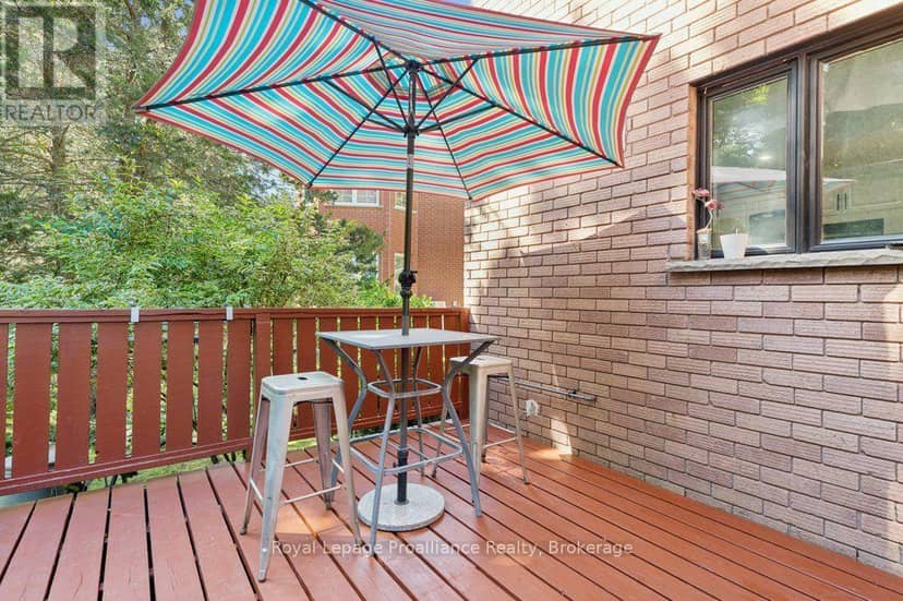 6 Bridlewood Lane — photo 36 of 40