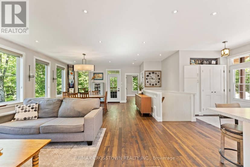482 East Poverty Bay Road — photo 15 of 40