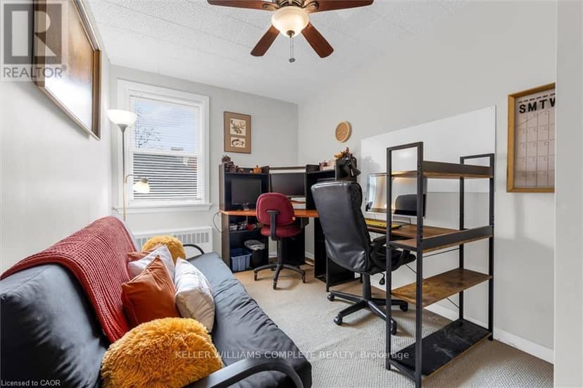 14 - 4 Robinson Street — photo 10 of 17