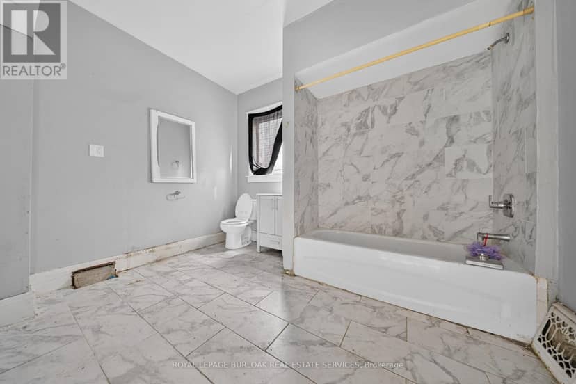 678 Albert Street W, Sault Ste. Marie, photo 8