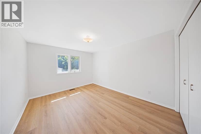820 Alexander Street — photo 21 of 30