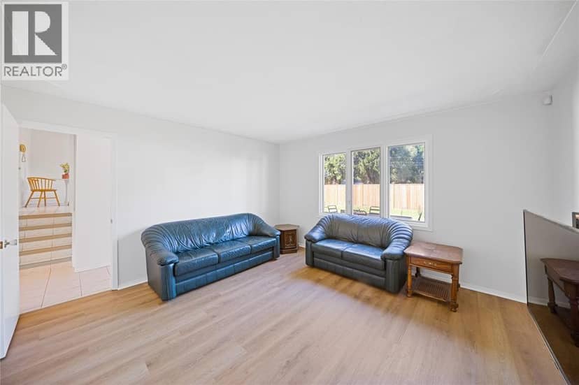 820 Alexander Street — photo 28 of 30
