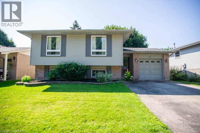 27 MYRTLEVILLE Drive — photo 2 of 36