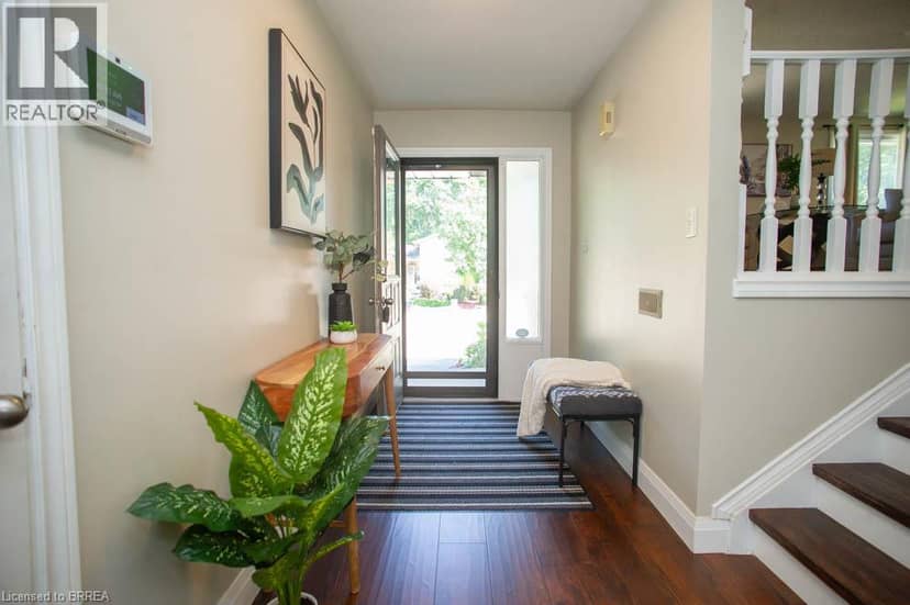 27 MYRTLEVILLE Drive — photo 6 of 36
