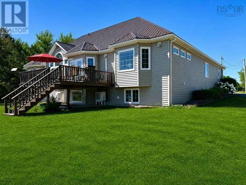 9345 366 Highway — photo 4 of 40