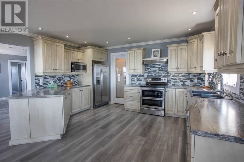 5 Church Road — photo 12 of 40