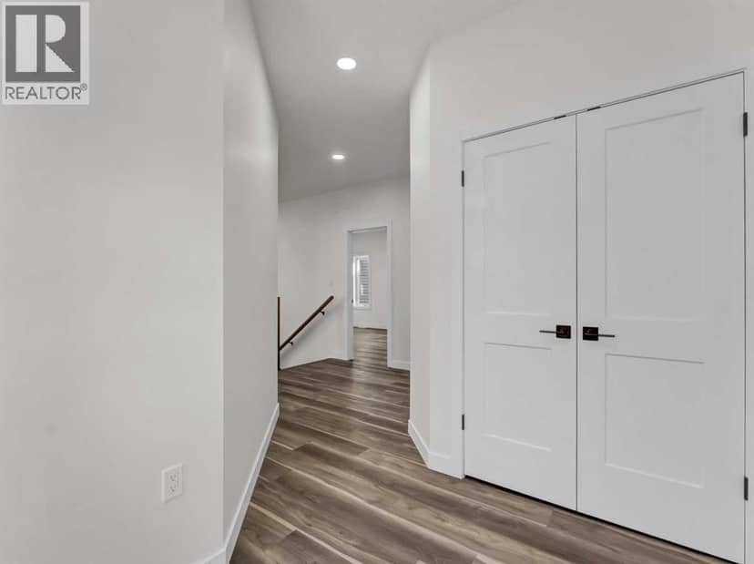 107 Sierra Road SW, Medicine Hat, photo 3