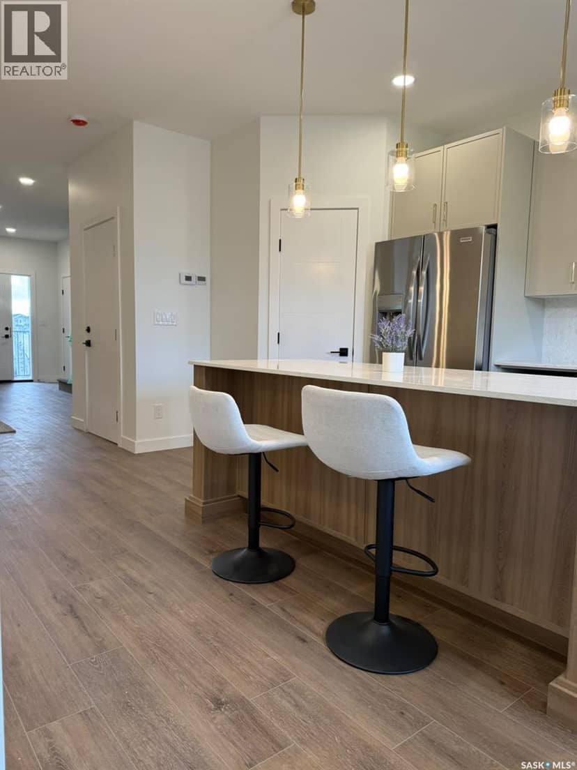 225 Aspen Ridge STREET — photo 3 of 16