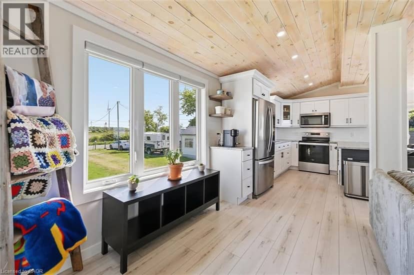 402 SOUTH COAST Drive — photo 13 of 39