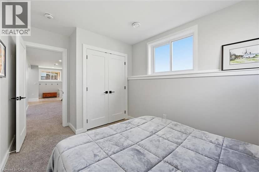 402 SOUTH COAST Drive — photo 22 of 39