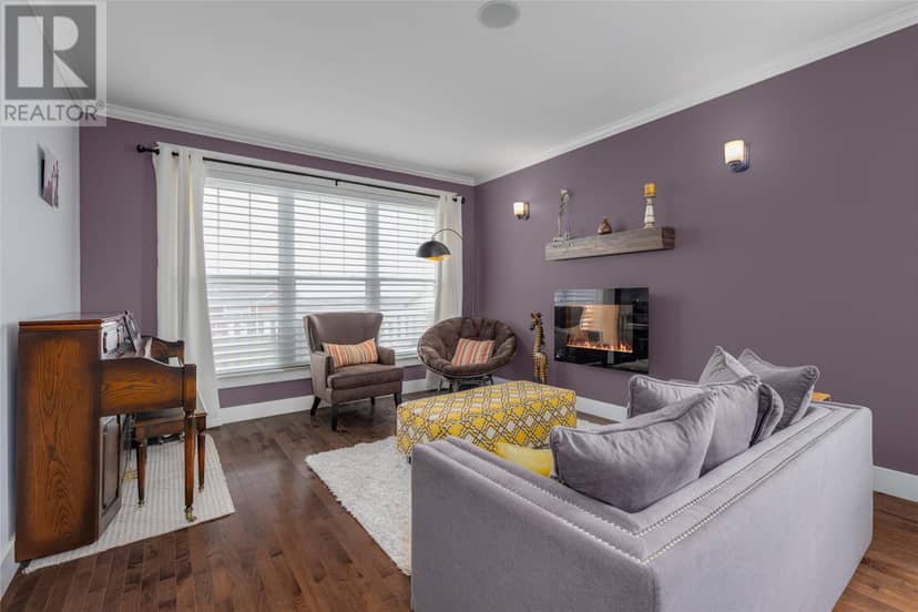 15 Flora Drive — photo 10 of 40