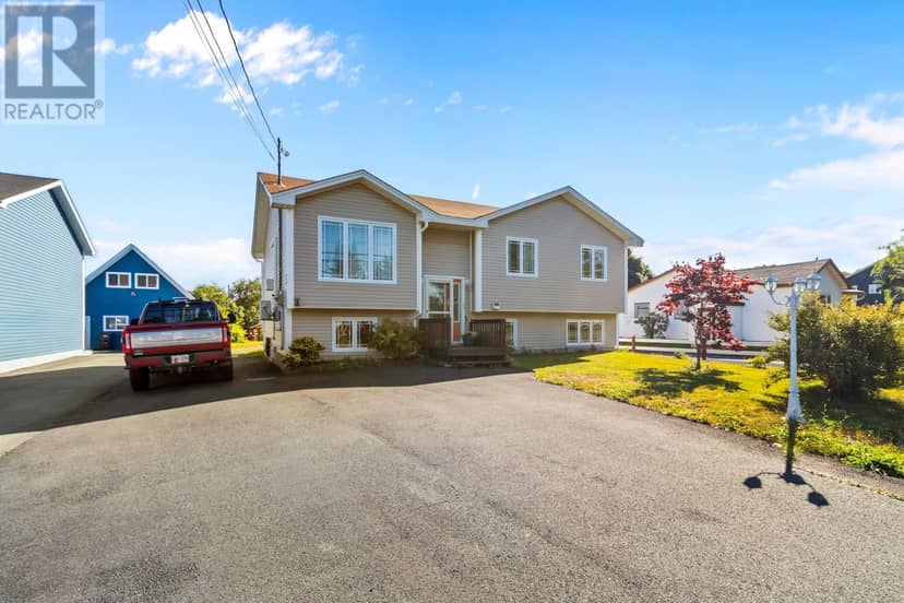 45 Peachytown Road, Conception Bay South, photo 2