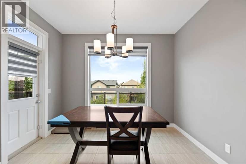 205 Hillcrest Drive SW — photo 13 of 35