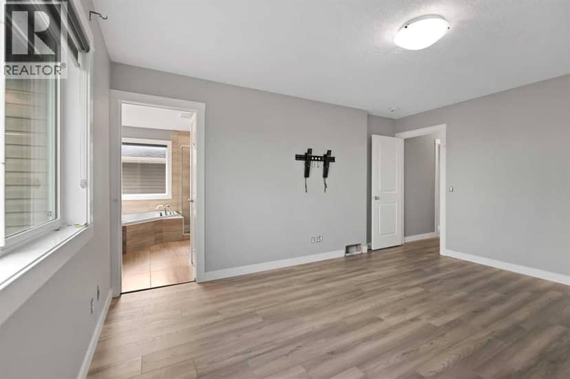 205 Hillcrest Drive SW — photo 20 of 35