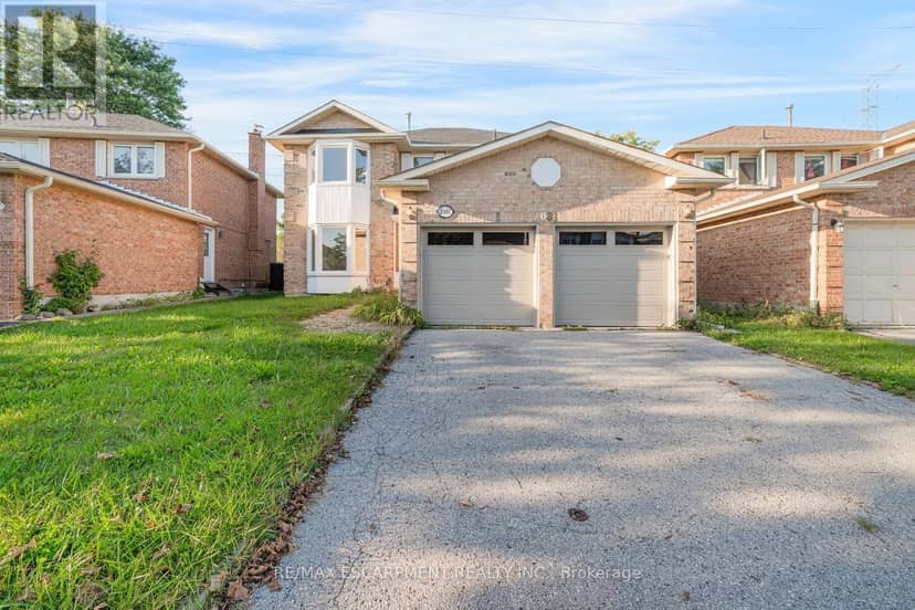 2081 Lynn Heights Drive — photo 1 of 40