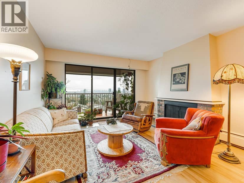 307 5340 HASTINGS STREET, Burnaby