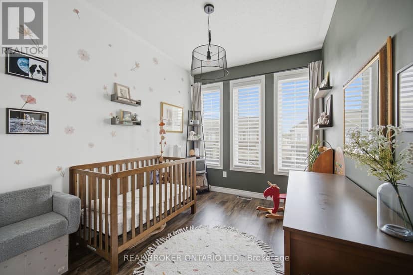 65 Blackwell Crescent — photo 39 of 40