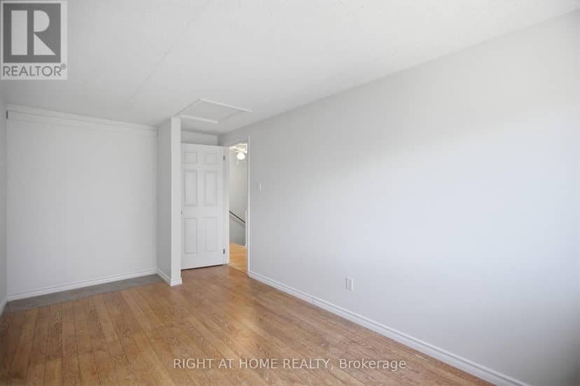 8 - 107 Castlefrank Road — photo 25 of 39