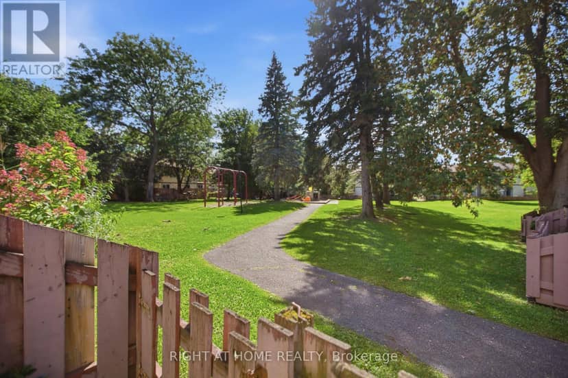 8 - 107 Castlefrank Road — photo 35 of 39