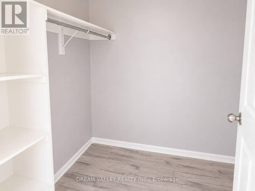 310 - 3075 Thomas Street — photo 9 of 13