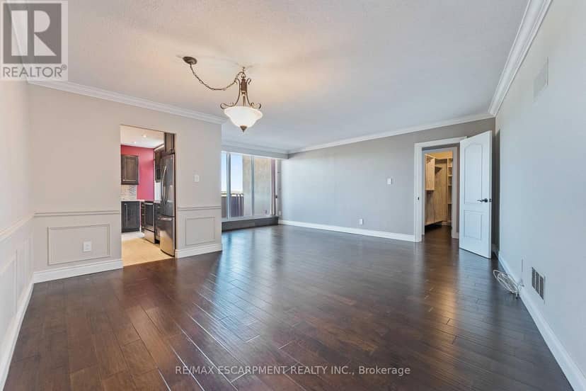 PH 1008 - 1425 Ghent Avenue, Burlington, photo 8