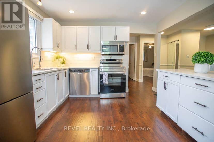 27 Myrtleville Drive — photo 14 of 36