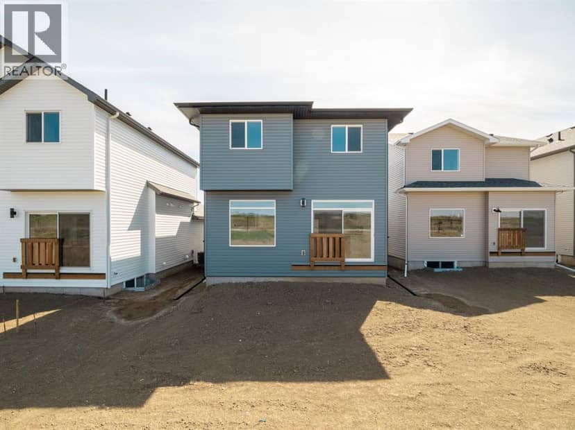 738 Violet Place W — photo 21 of 24