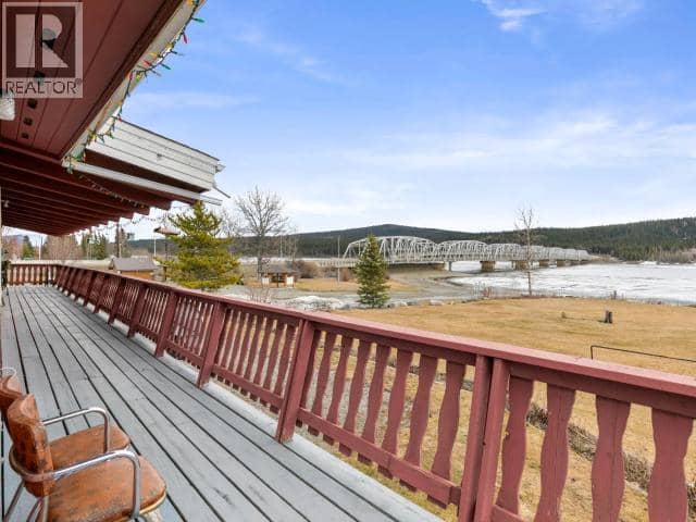 4 & 6 Nisutlin Drive — photo 19 of 40