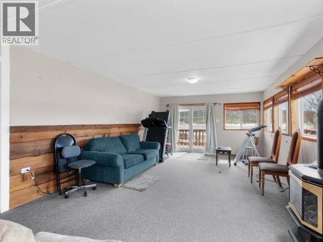 4 & 6 Nisutlin Drive — photo 18 of 40