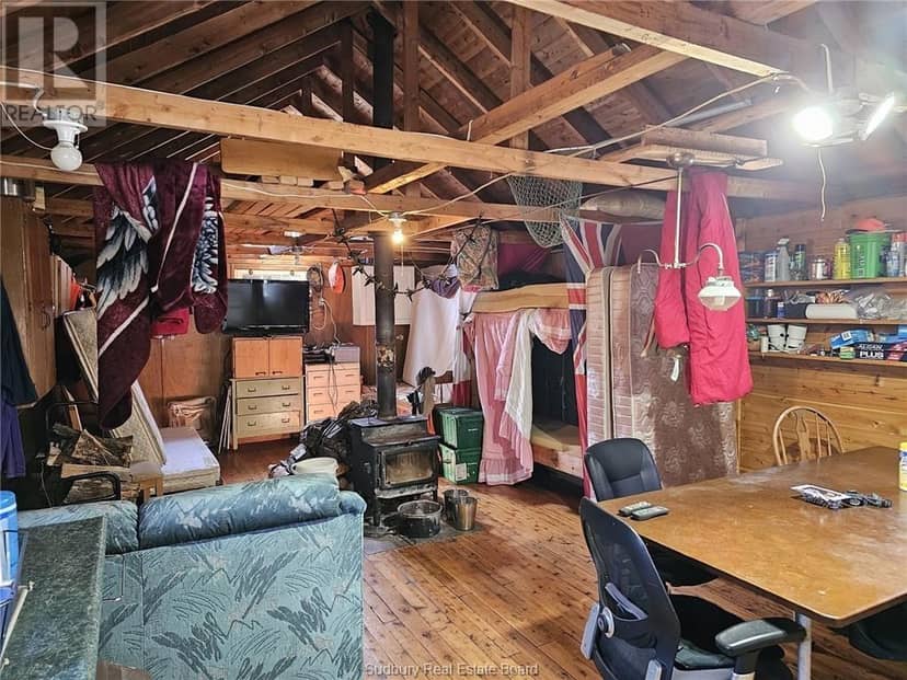 20751 Highway 6, Tehkummah, photo 4