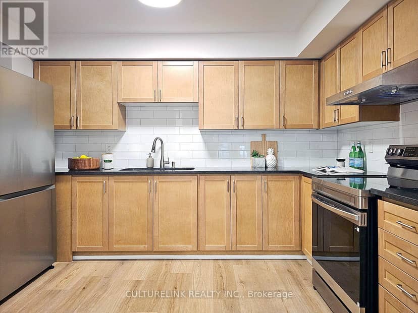 12 - 30 Mendelssohn Street — photo 7 of 27