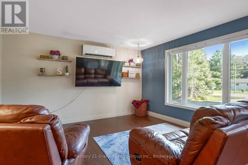 528 South Baptiste Lake Road, Hastings Highlands, photo 5